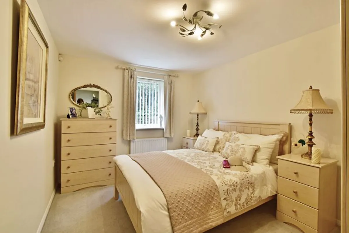 Manton Road, Uphill, photo 10