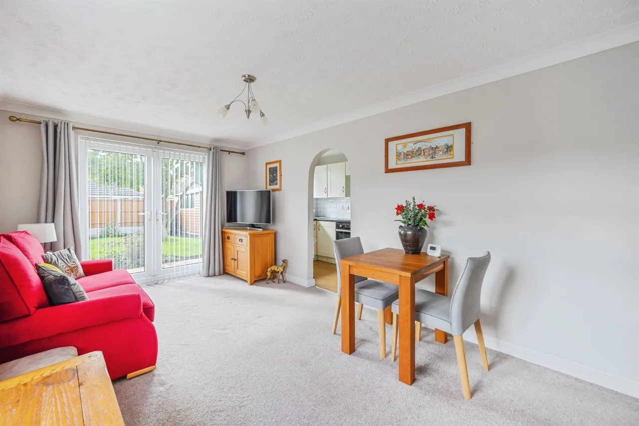 Strathaven Court, Spondon, DE21, photo 4