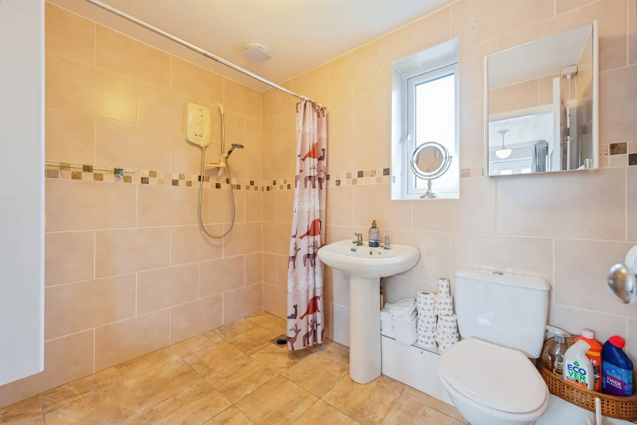 Strathaven Court, Spondon, DE21, photo 13