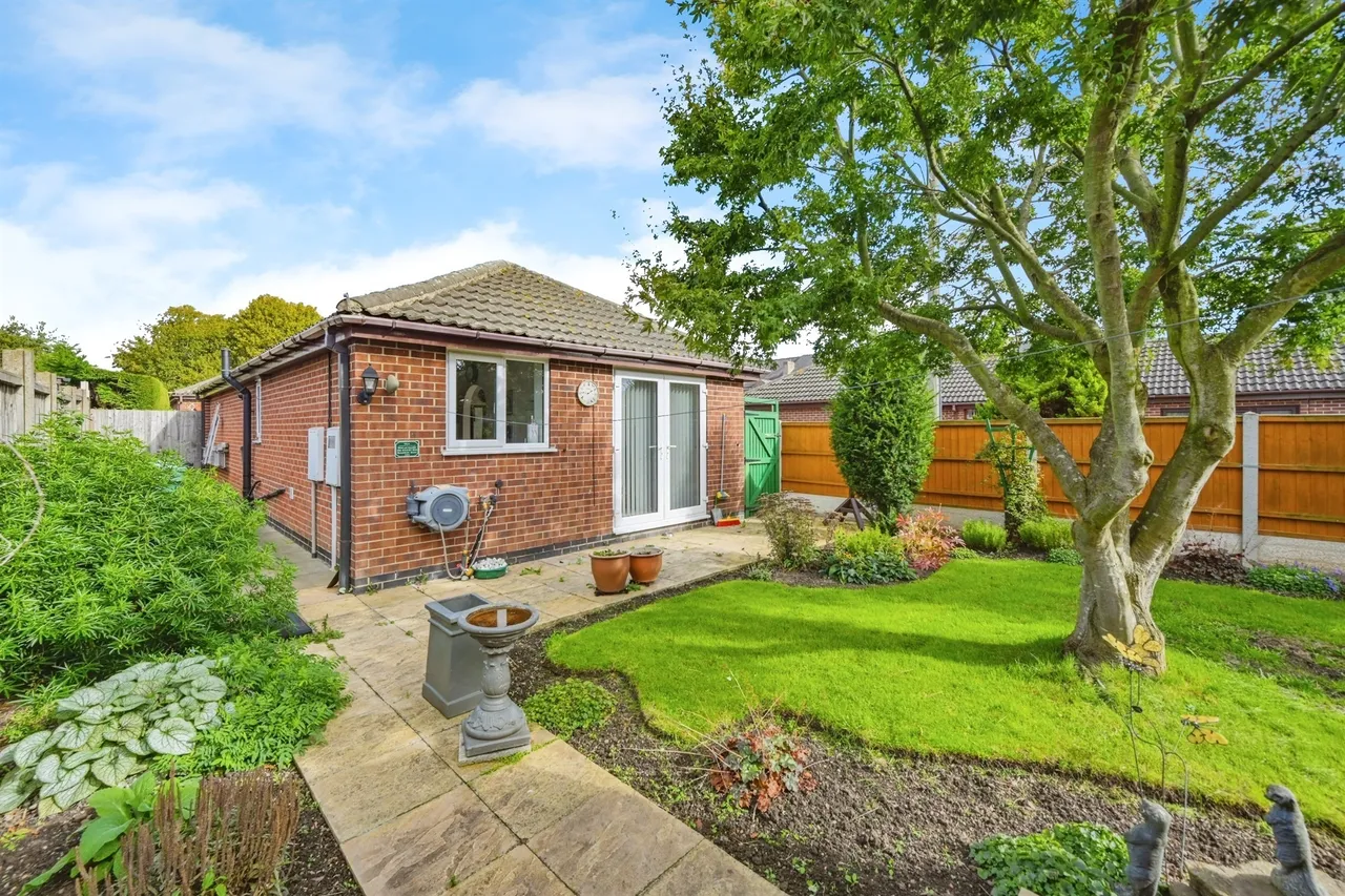 Strathaven Court, Spondon, DE21, photo 14