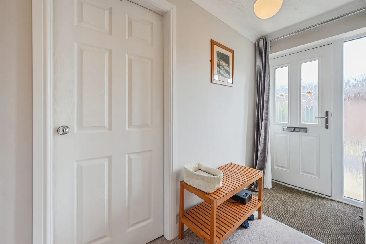 Strathaven Court, Spondon, DE21, photo 8