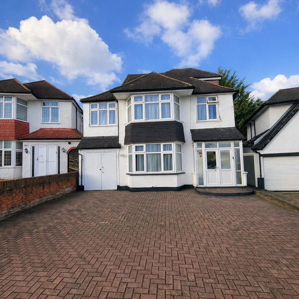 house for sale — Kings Drive, Edgware HA8 8EE