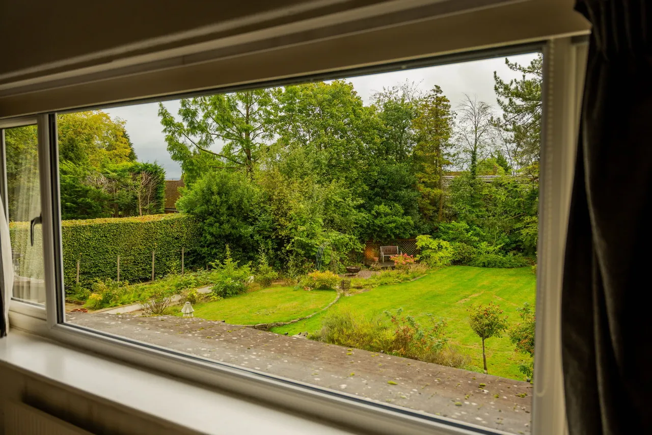Adlington Road, Wilmslow, photo 50