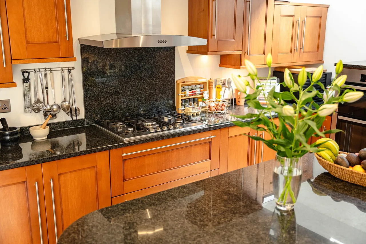 Adlington Road, Wilmslow, photo 27