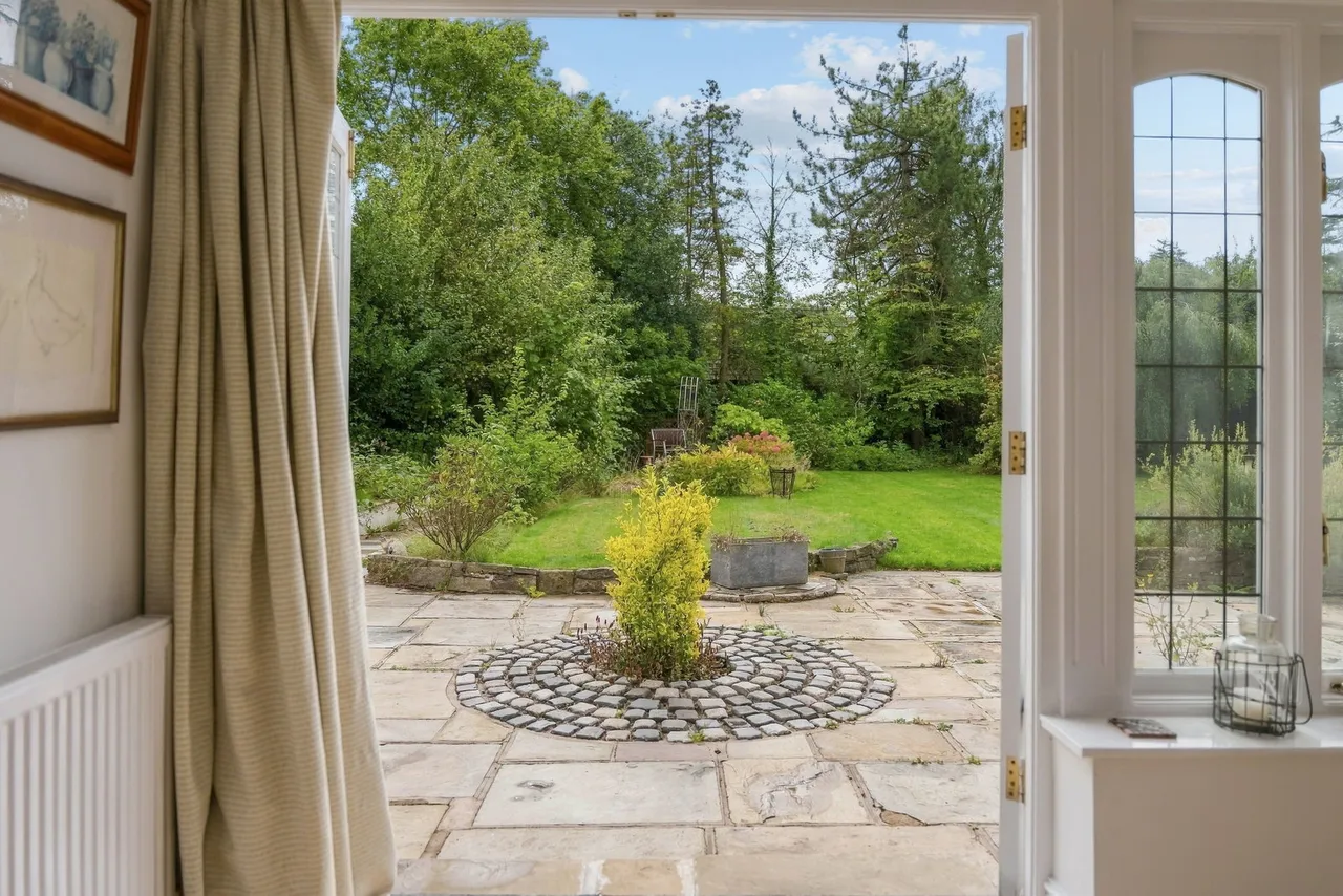 Adlington Road, Wilmslow, photo 29
