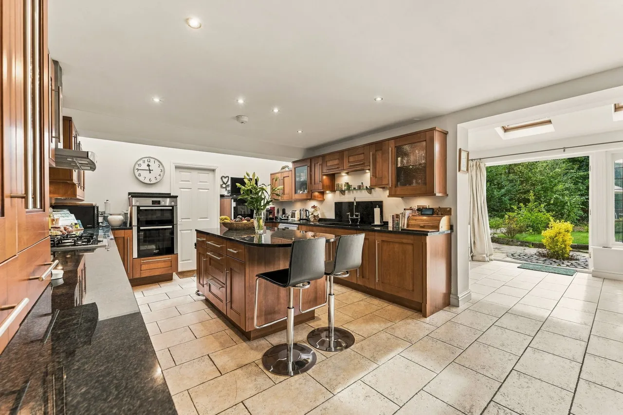 Adlington Road, Wilmslow, photo 25