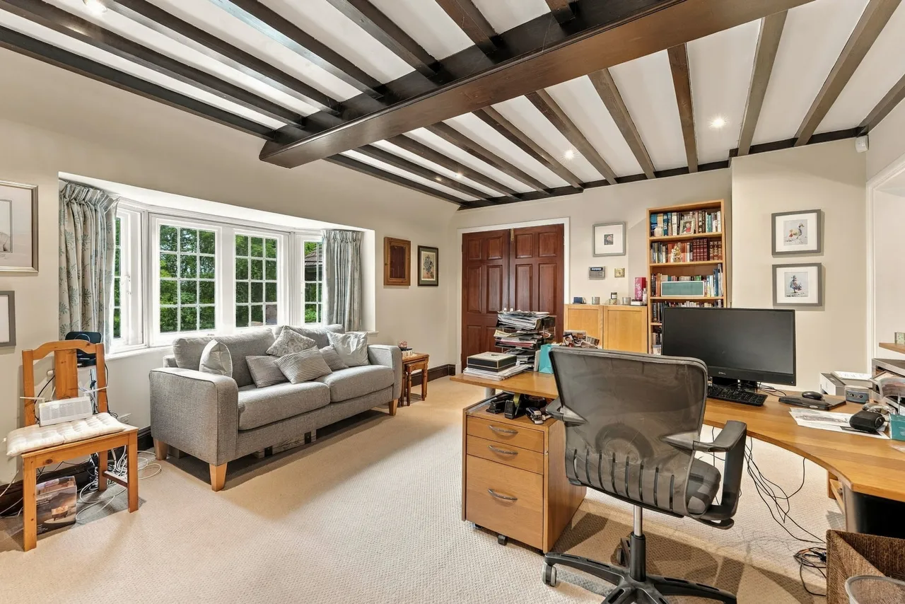 Adlington Road, Wilmslow, photo 44