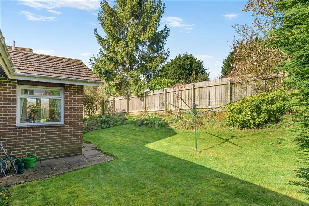 Peters Way, Bisbrooke, LE15, photo 14