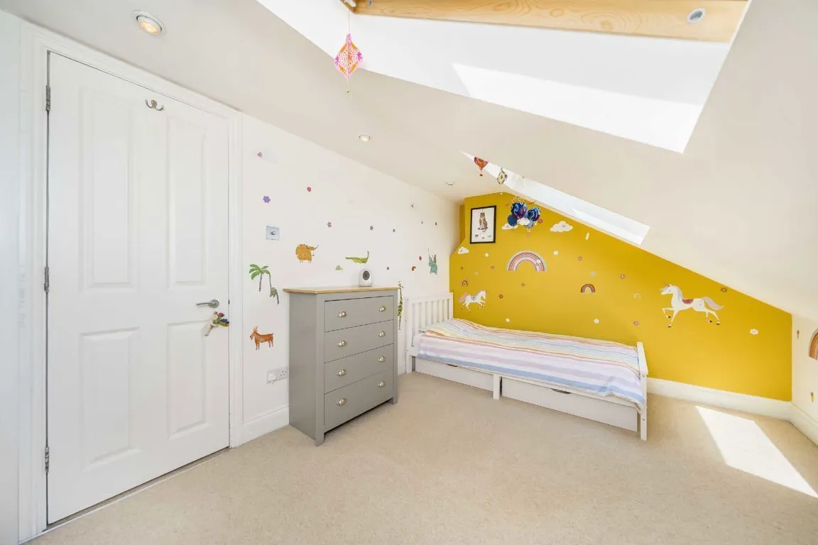 Brudenell Road, SW17, photo 9