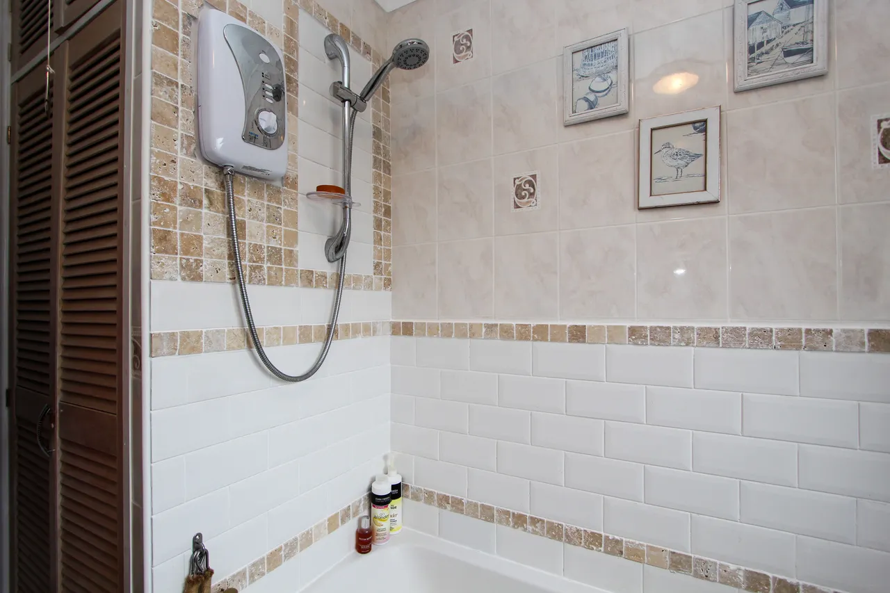 Flat 5, Oundle Court Vesey Close, Sutton Coldfield, Sutton Coldfield, B74 4QN, photo 16