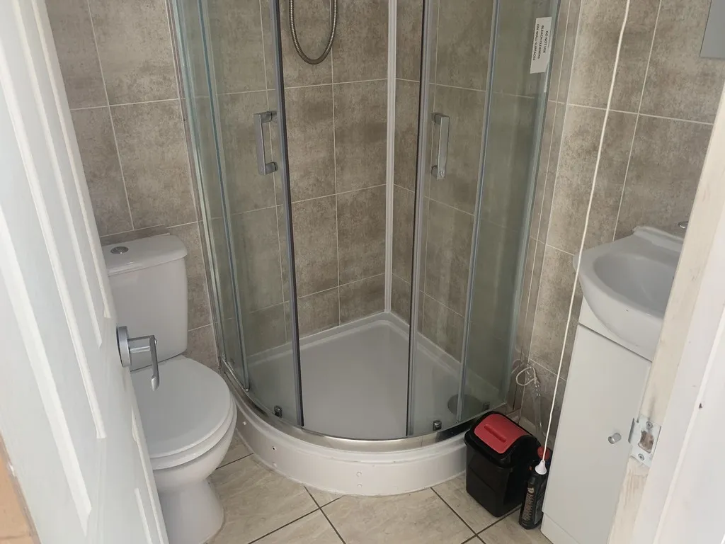 3 Bed Hmo Prime Location, photo 9