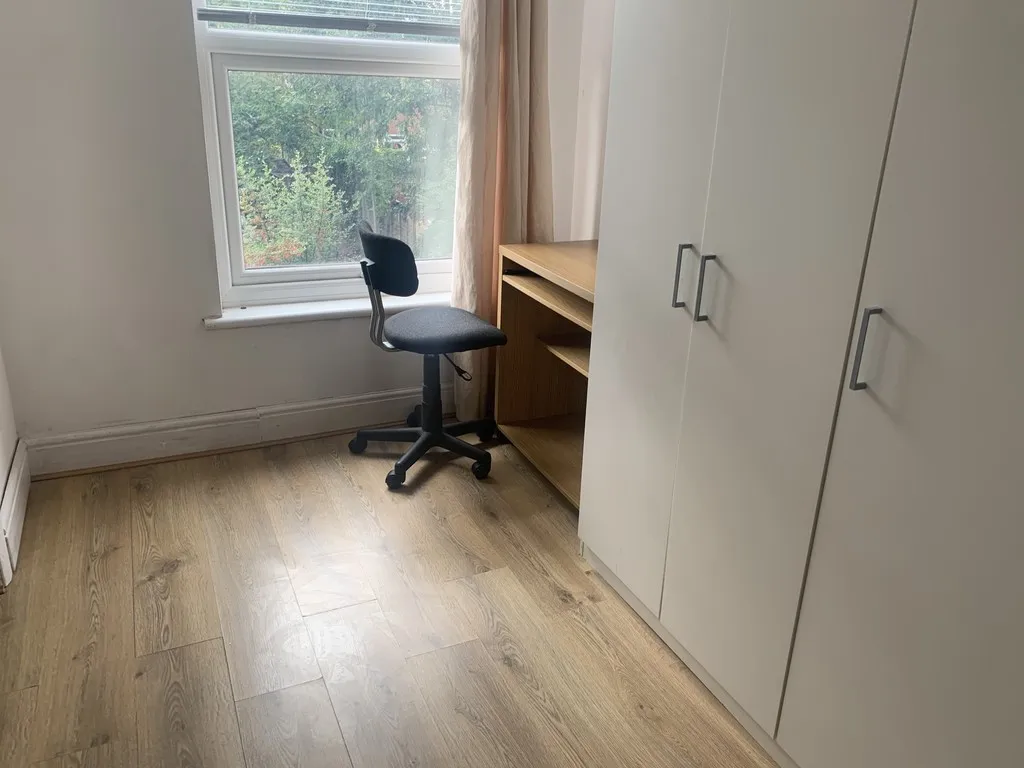 3 Bed Hmo Prime Location, photo 8
