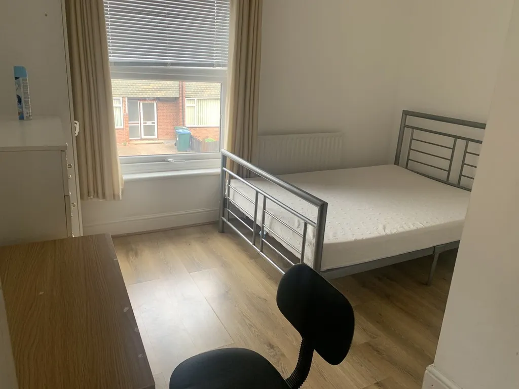 3 Bed Hmo Prime Location, photo 10