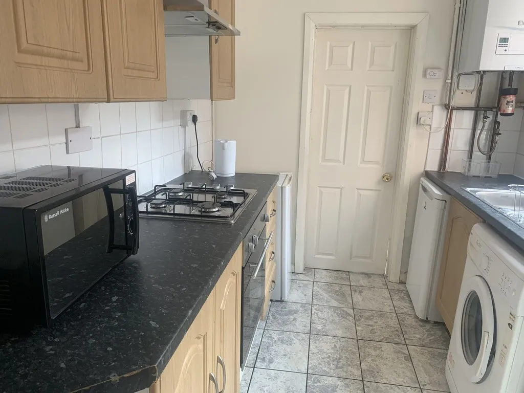 3 Bed Hmo Prime Location, photo 4