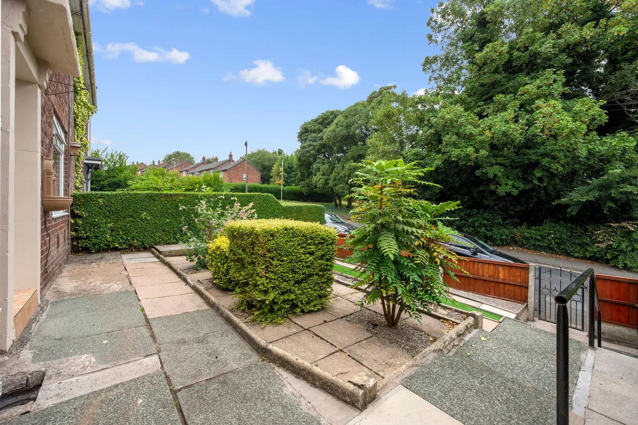 Windle Hall Drive, St. Helens, WA10 6QA, photo 25