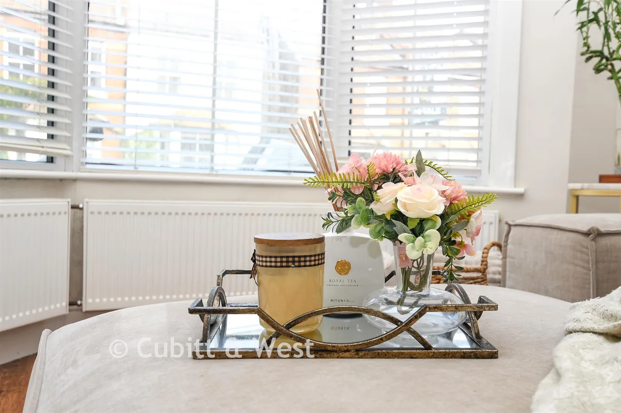 Gordon Road, Redhill, RH1, photo 6