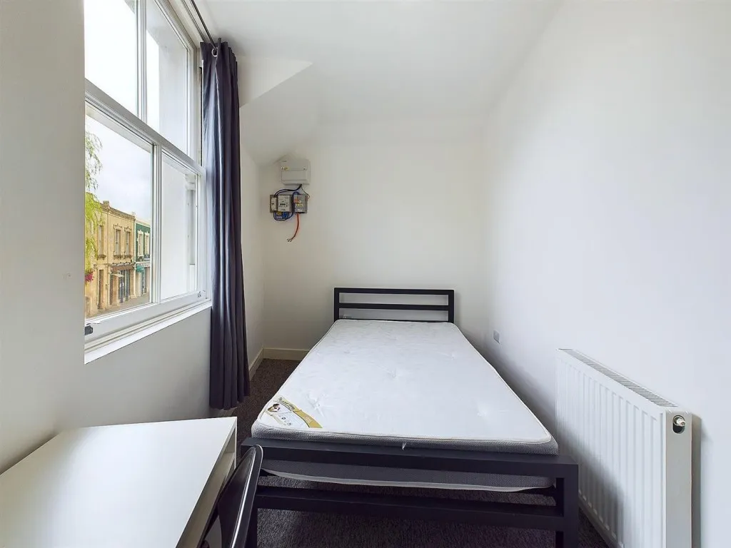 Henbury Road, Westbury-On-Trym, BS9, photo 13