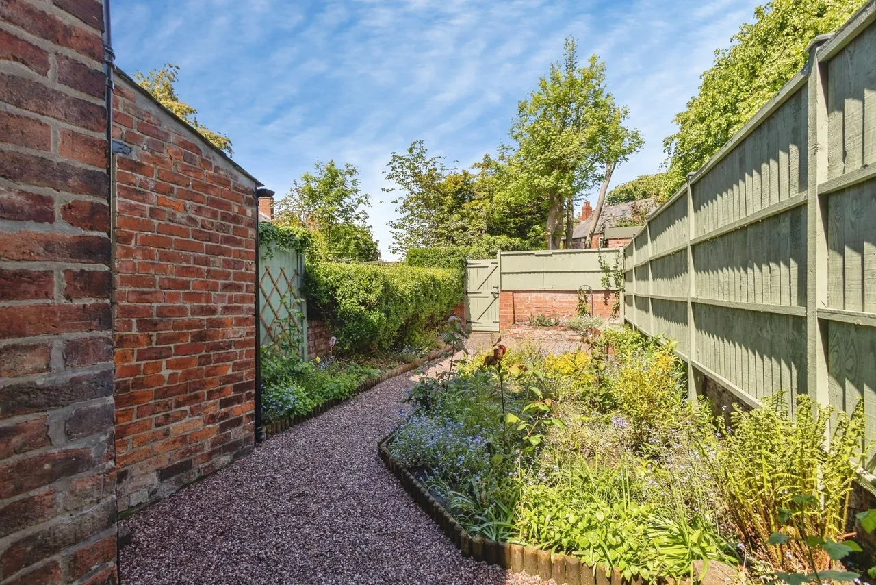 Adswood Lane East, Stockport, Greater Manchester, SK2, photo 20