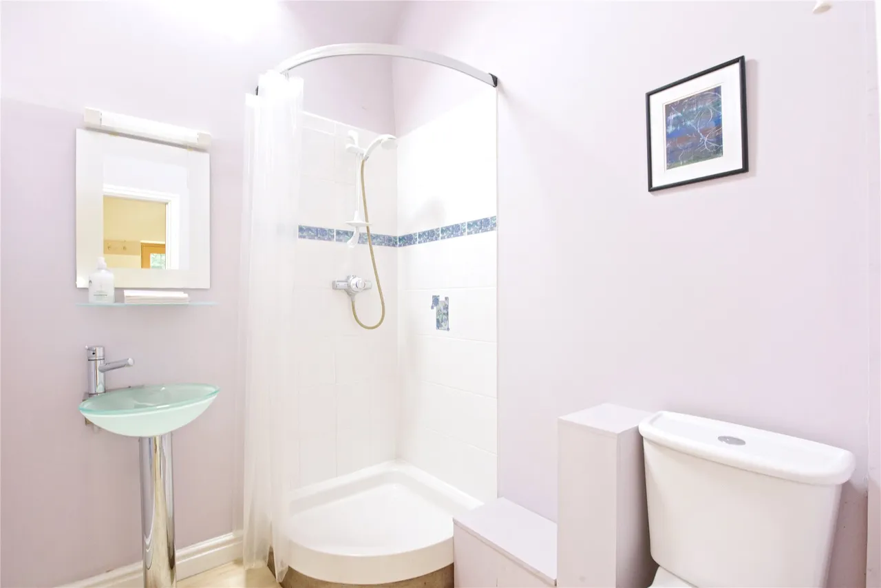 Sutton Street, Flore, NN7, photo 23