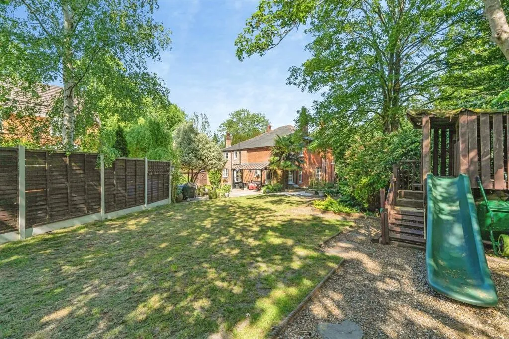 Popeswood Road, Bracknell, RG42, photo 28