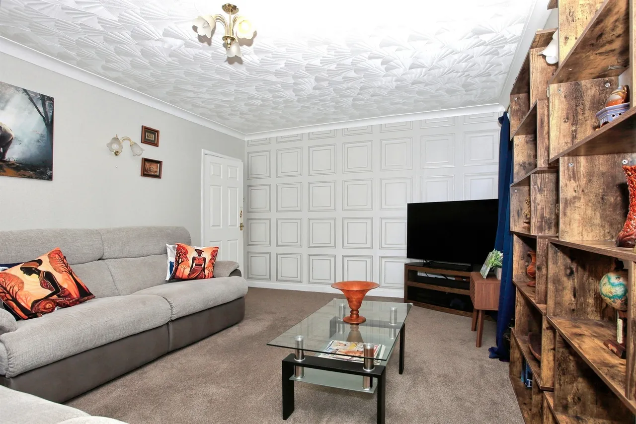 Lewes Gardens, Peterborough, PE4, photo 21