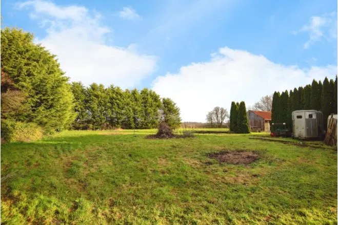 Main Road, Holland Fen, LN4, photo 5