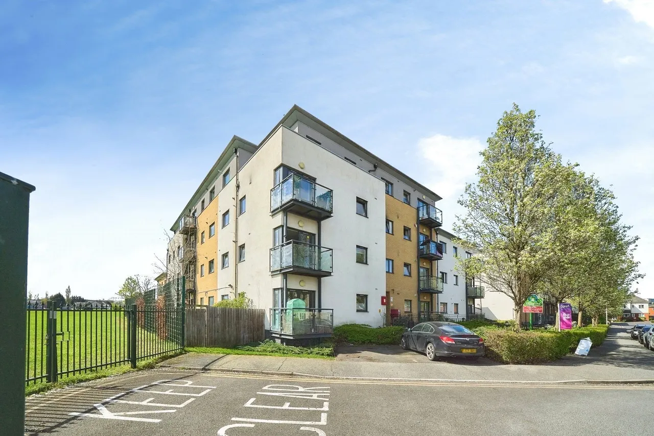 Cottons Approach, Romford, RM7, photo 14