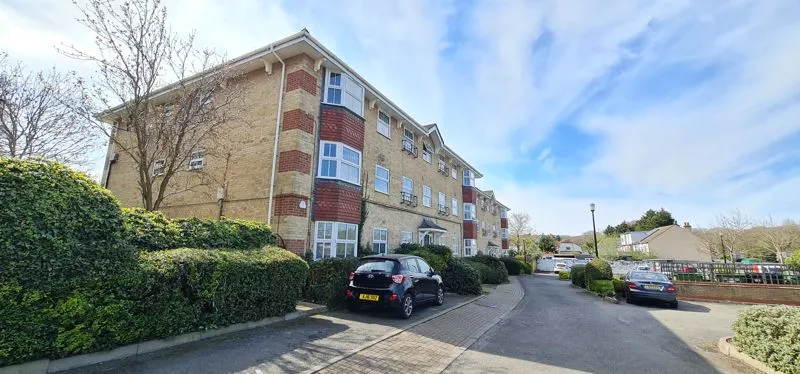 Wayletts, Leigh-On-Sea, Essex, SS9 4ED, photo 18