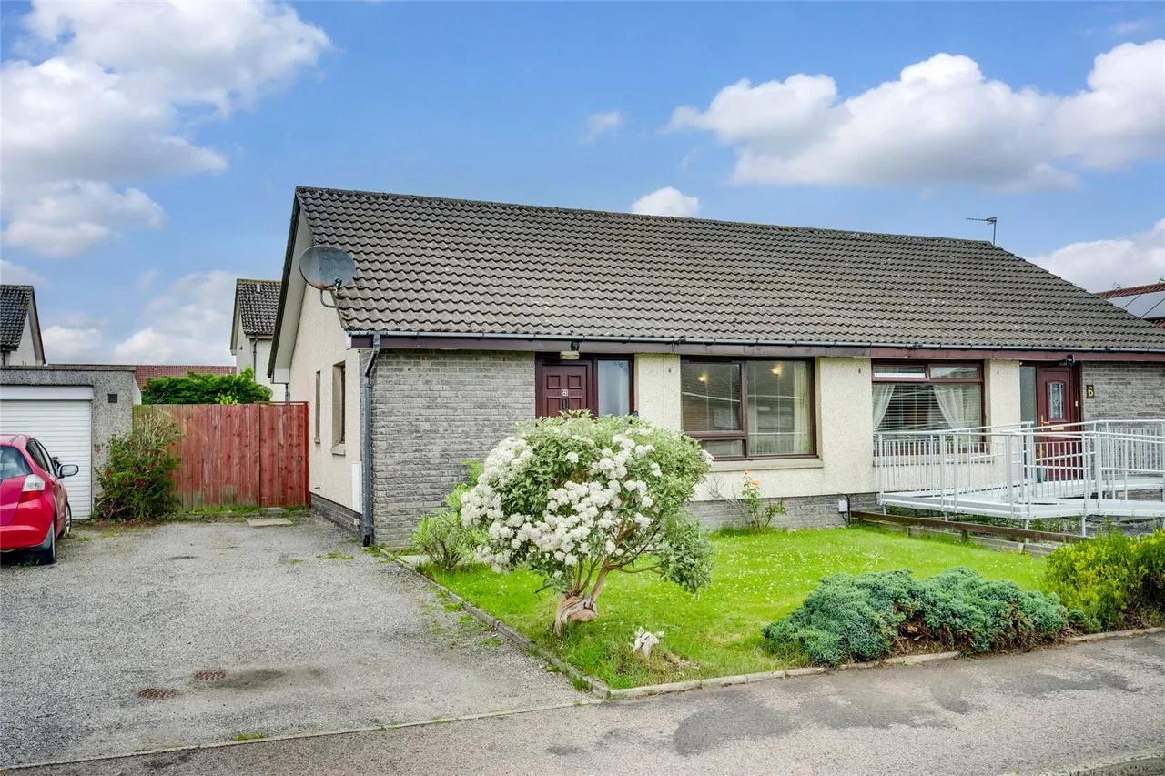 2 bed house for sale, Broomfield Road, Portlethen, AB12