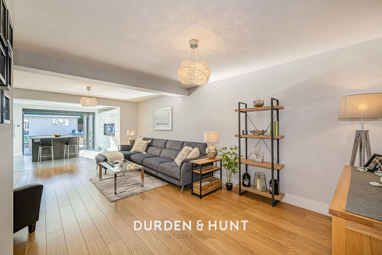 Elmdene Avenue, Hornchurch, RM11, photo 10