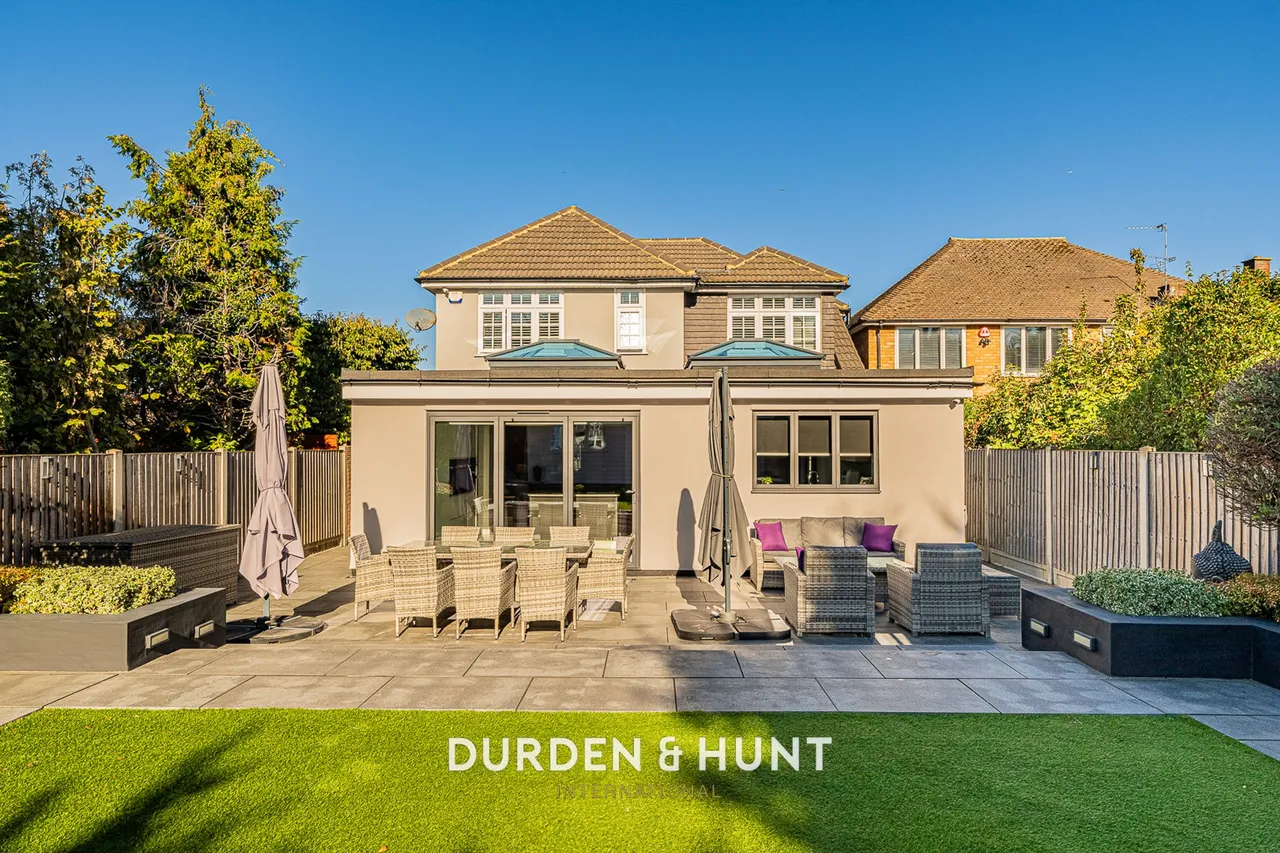 Elmdene Avenue, Hornchurch, RM11, photo 39