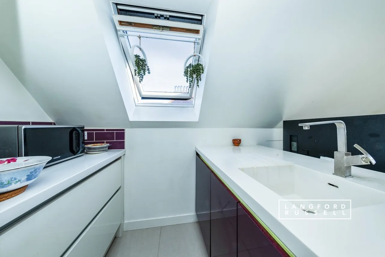 Tubbenden Lane South, Orpington, BR6, photo 10