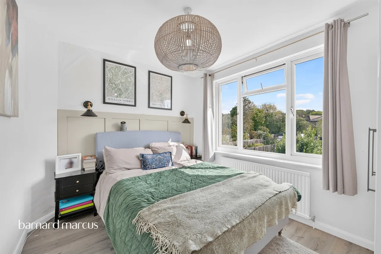 The Greenway, Epsom, KT18, photo 7