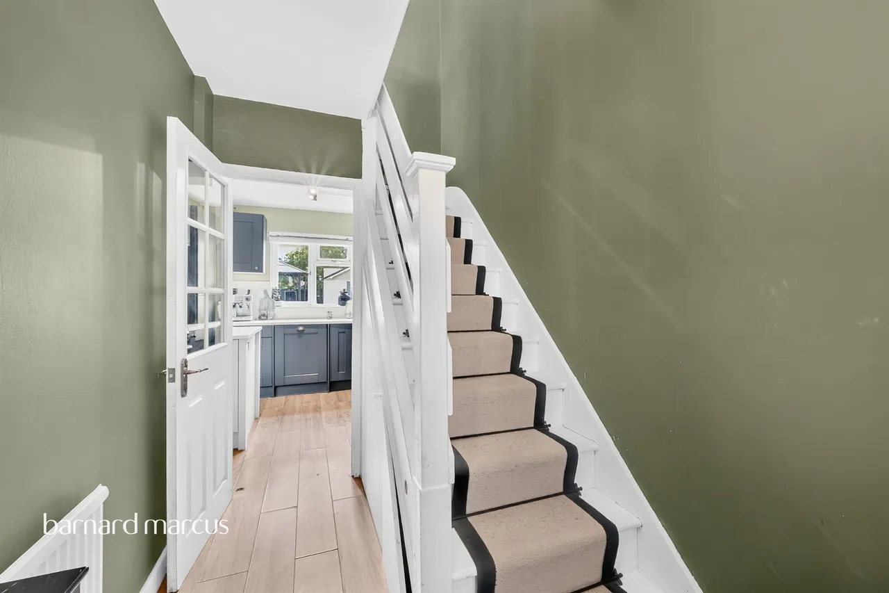 The Greenway, Epsom, KT18, photo 10