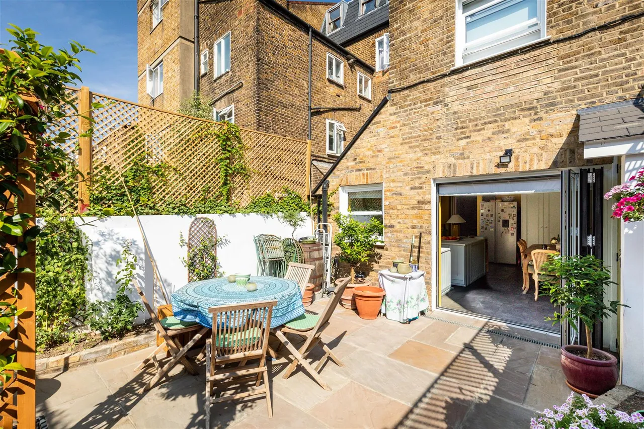 Sulgrave Road, London, W6, photo 7