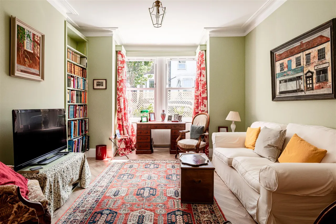 Sulgrave Road, London, W6, photo 3