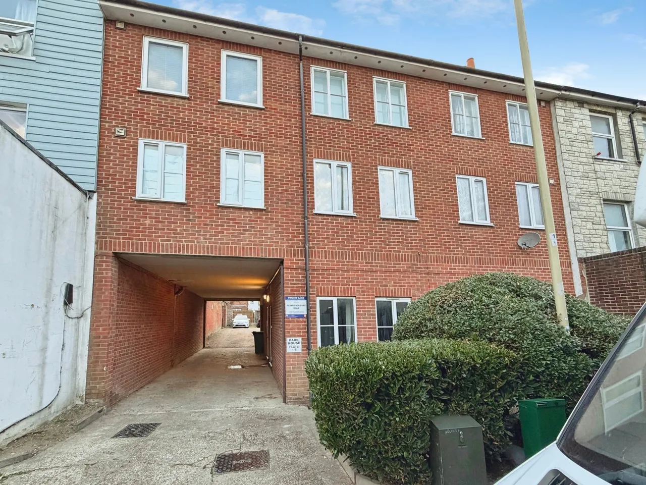 Grosvenor Road, Aldershot, GU11, photo 9