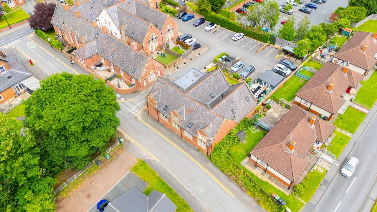 Carlton Green, Rothwell, LS26, photo 29