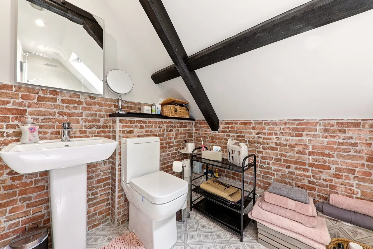 Carlton Green, Rothwell, LS26, photo 28