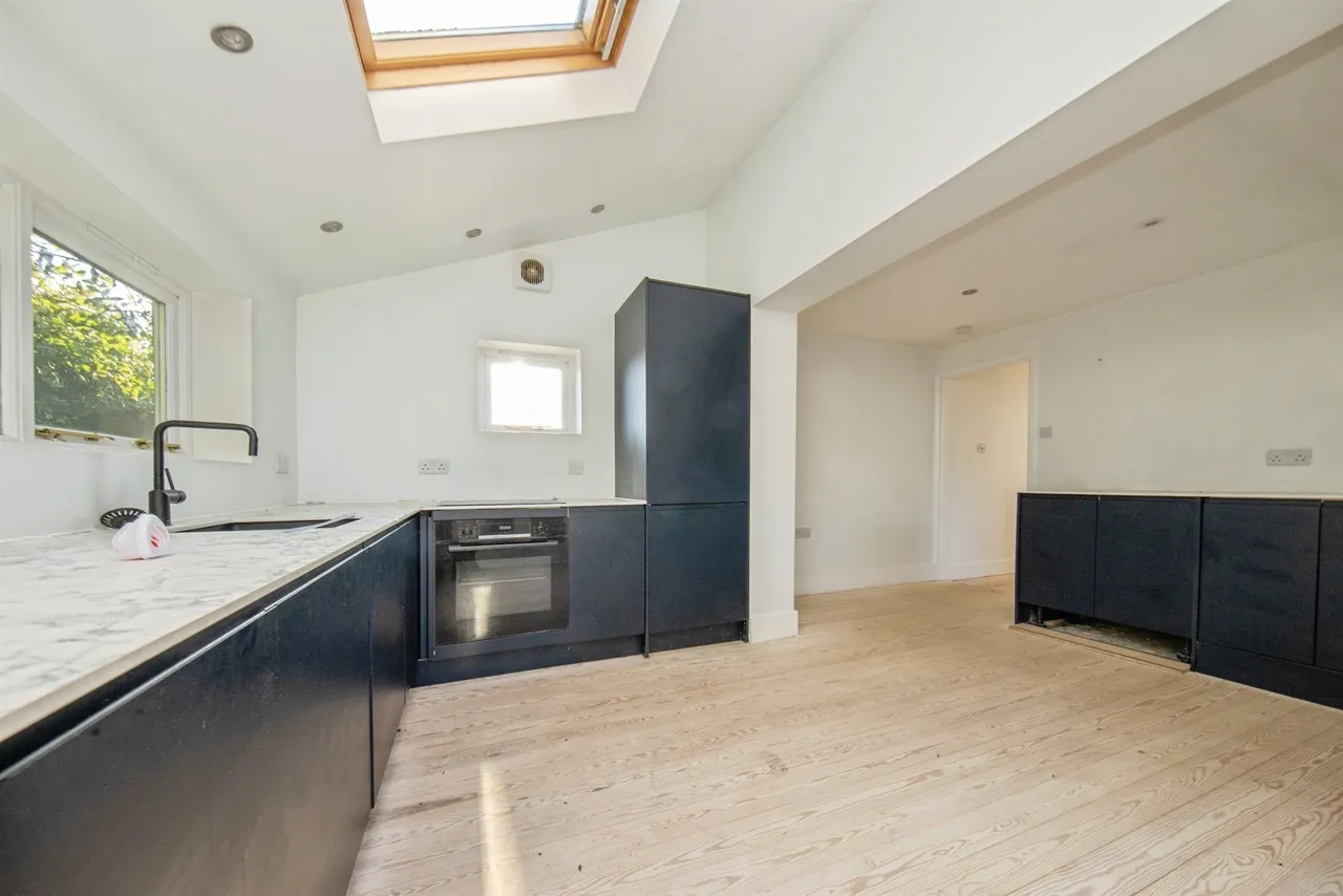 The Street, Alderton, IP12, photo 4