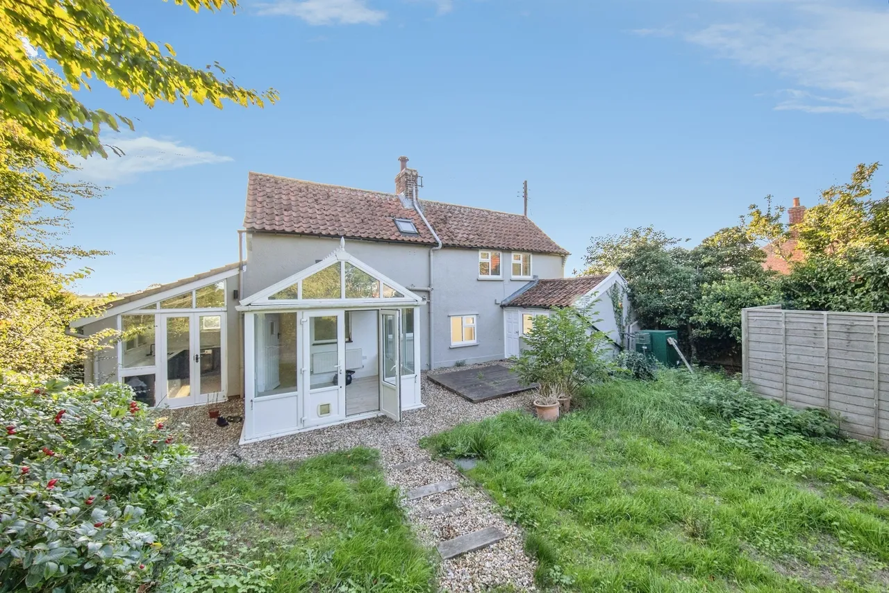 The Street, Alderton, IP12, photo 15