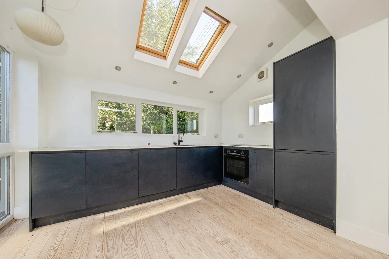 The Street, Alderton, IP12, photo 7