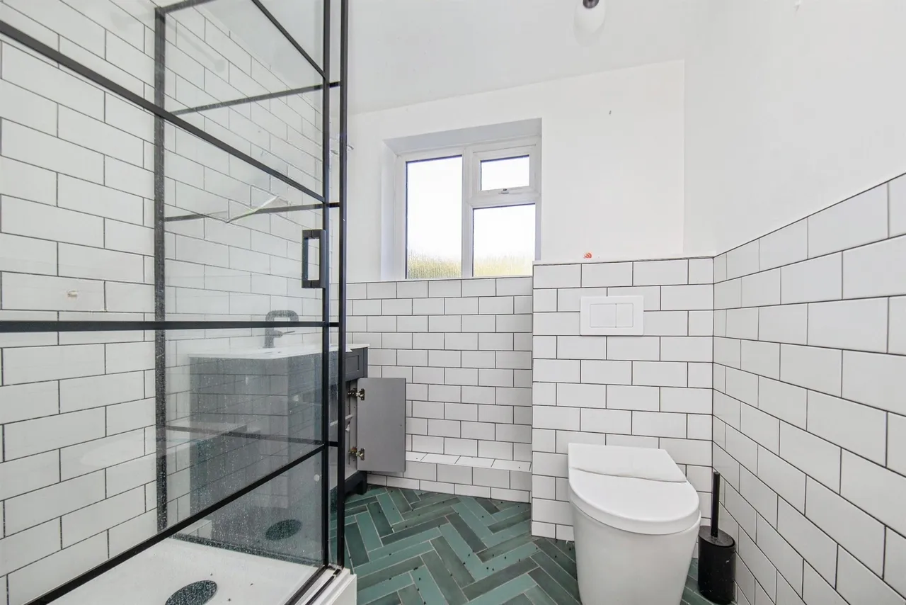 The Street, Alderton, IP12, photo 21