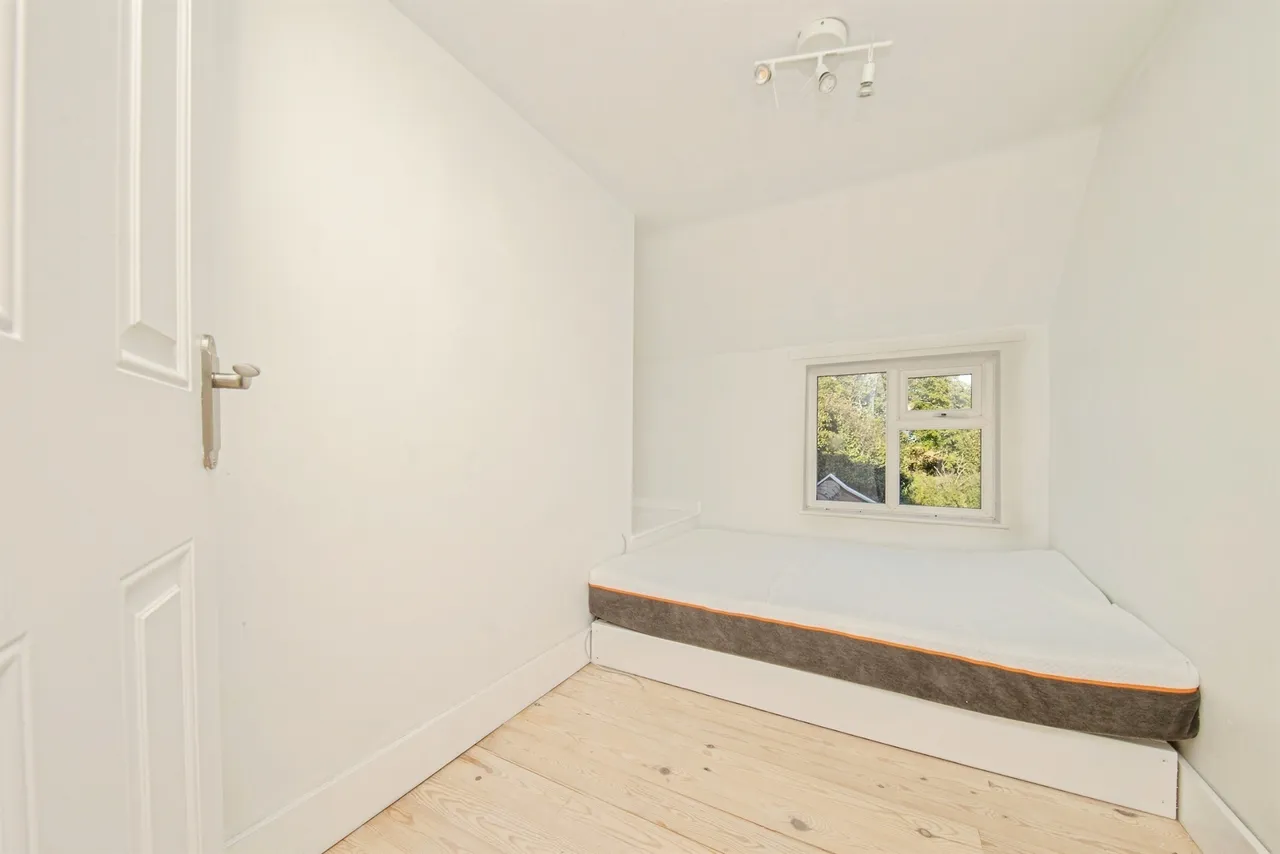 The Street, Alderton, IP12, photo 13