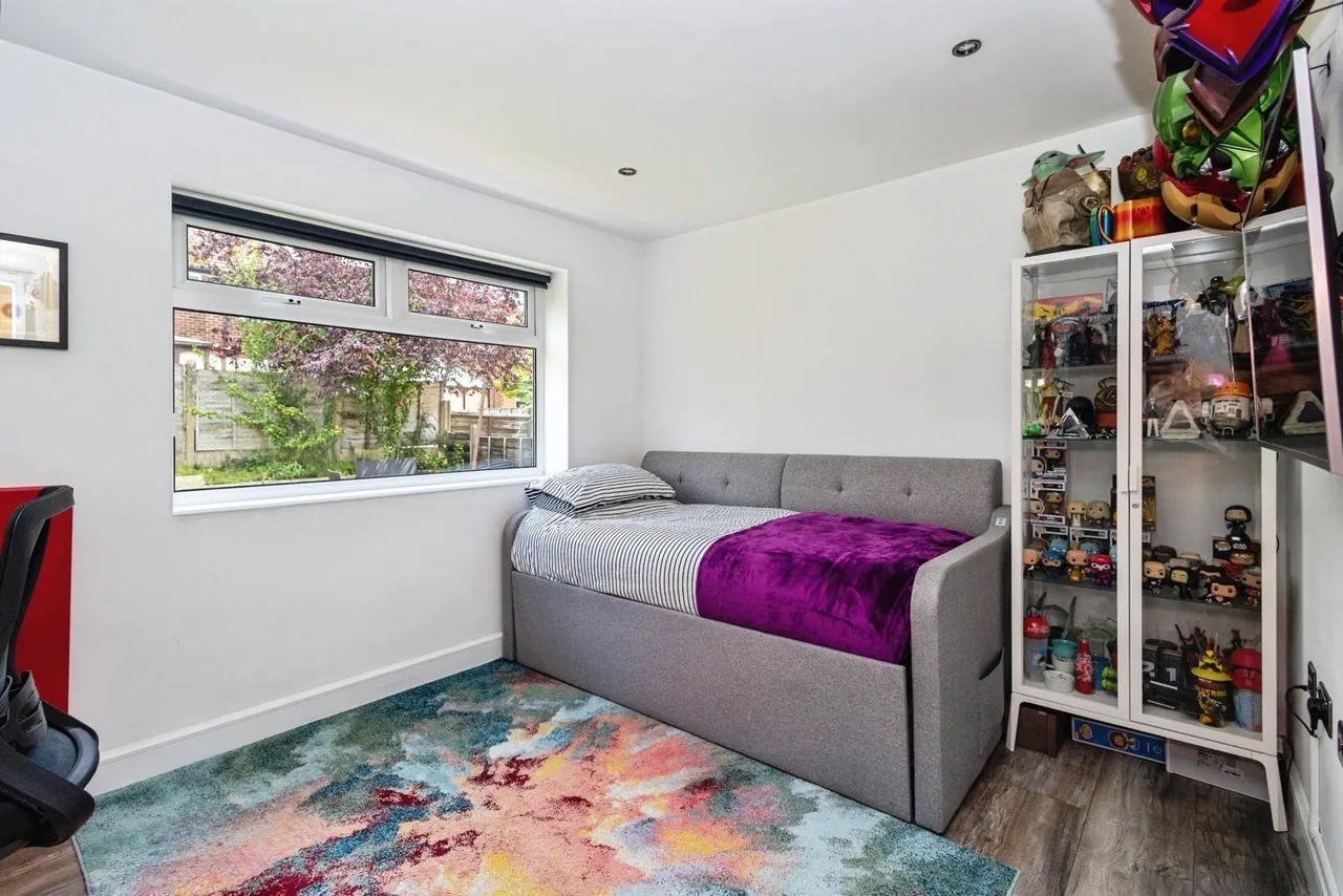 Winchester Avenue, Ashton-under-Lyne, Greater Manchester, OL6, photo 12