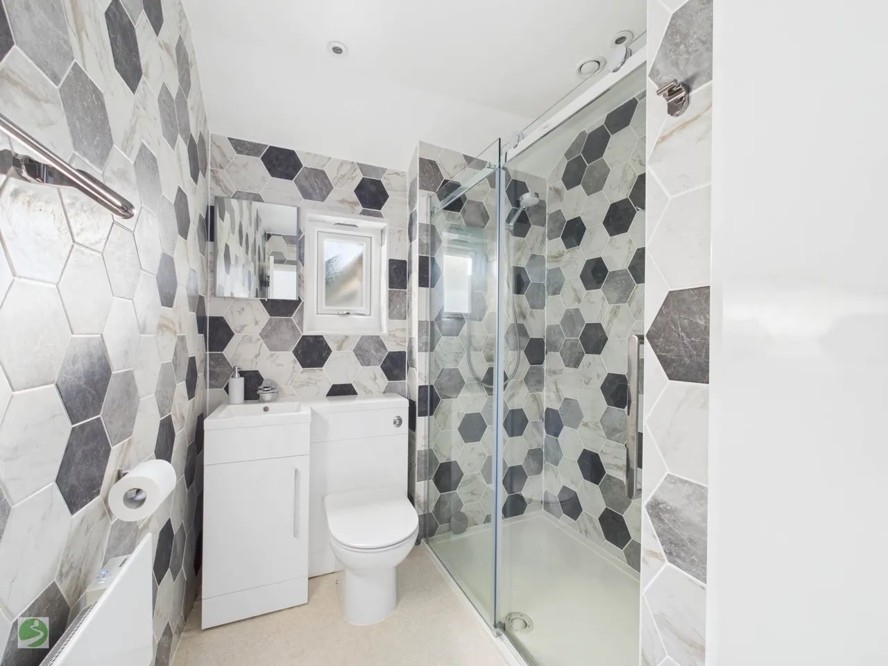 Eastcliff, East Looe, PL13 1DE, photo 5