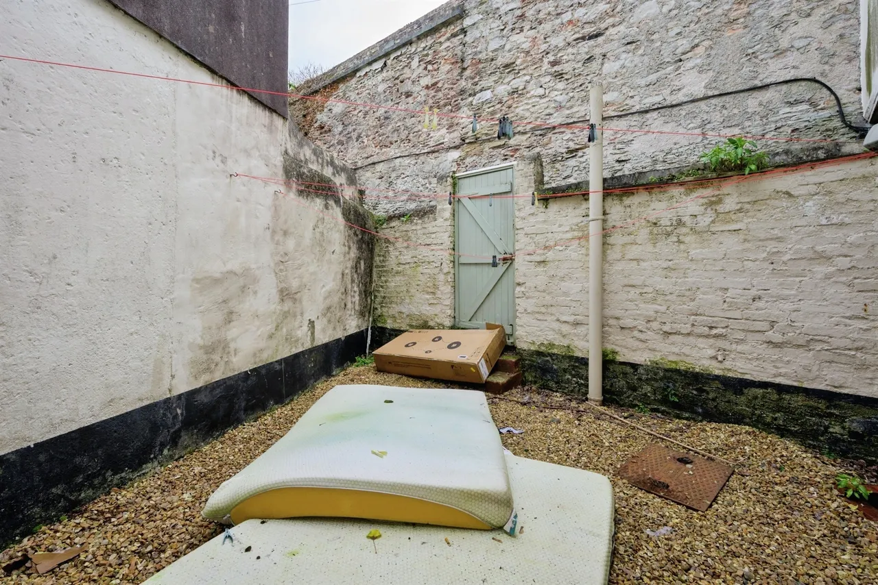Penrose Street, Plymouth, photo 11