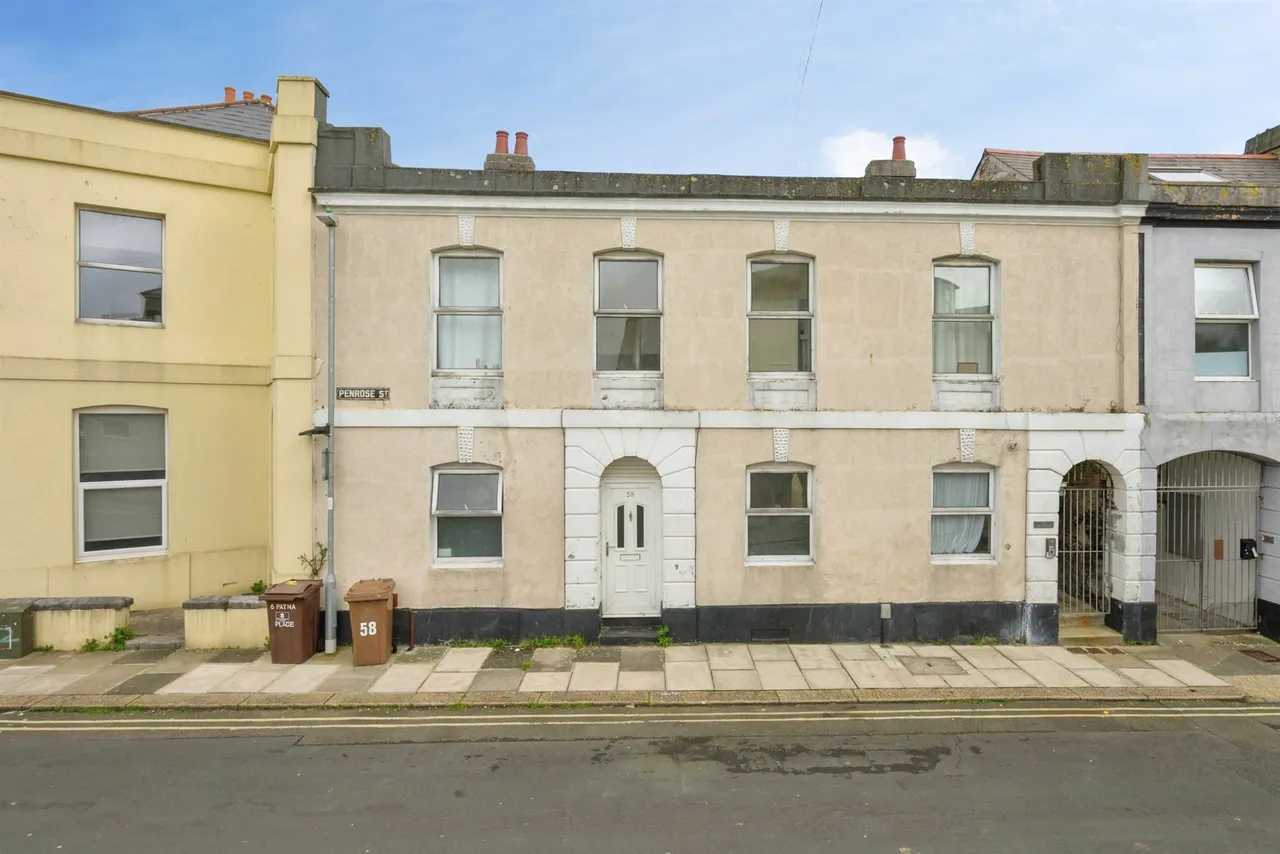 4 bed house for sale — Penrose Street, Plymouth