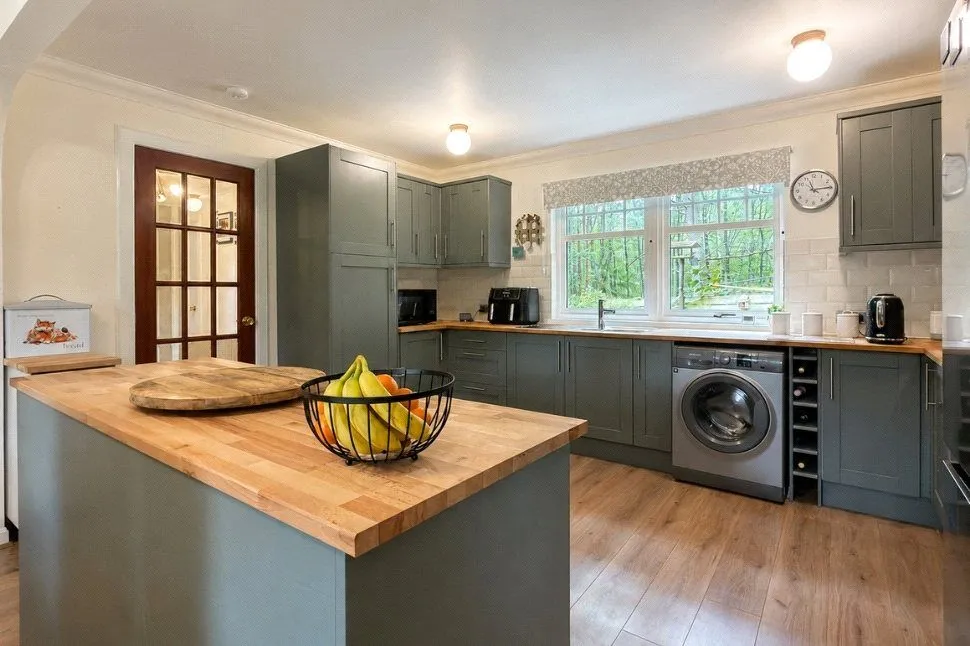 Glenlivet, Ballindalloch, Moray, AB37, photo 9