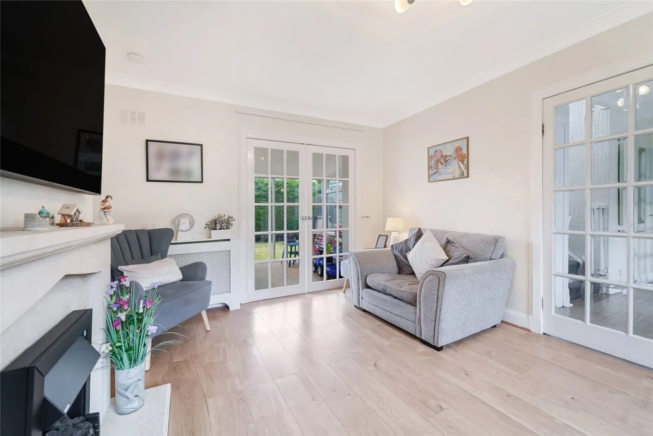 Bonnyton Drive, Eaglesham, G76, photo 3